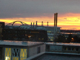 Sonne ueber der Werft Sonne ueber der Werft